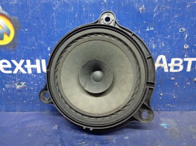 Динамик задний правый Nissan X-trail NT30  QR20DE 2006 
