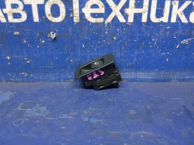 Кнопка стеклоподъёмника задняя правая BMW  X3 E83 N52B25 2007 