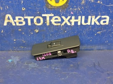 Кнопка стеклоподъёмника задняя левая Land  Rover Discovery Iii L319 406PN 2008 