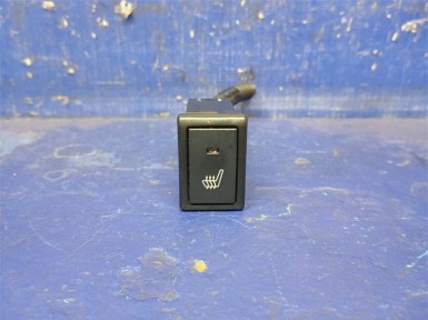 Кнопка включения обогрева сидений передняя  правая Suzuki Solio MA26S K12C 2017 