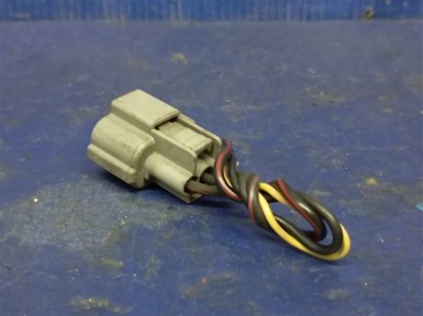 Разъем катушки зажигания Mitsubishi Pajero  V75W 6G74 2000 