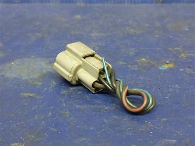 Разъем катушки зажигания Mitsubishi Pajero  V75W 6G74 2000 