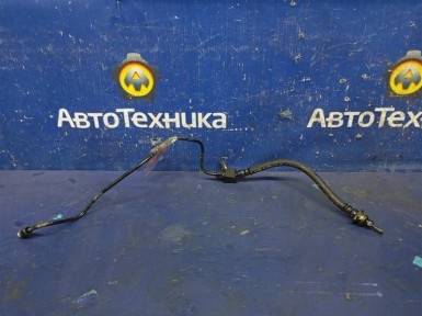 Трубка тормозная задняя правая Nissan Liberty PM12 SR20DE 2000