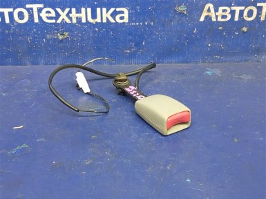 Замок ремня безопасности передний правый  Nissan X-trail NT30 QR20DE 2005 