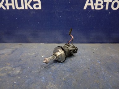 Цоколь лампы передний Mitsubishi Galant EA7A  4G94 2001 