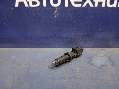 Цоколь лампы передний Nissan Dualis NJ10  MR20DE 2007 