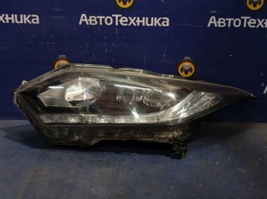 Фара передняя левая Honda Vezel RU4 LEB 2014 