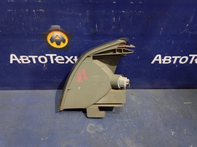 Габарит передний правый Nissan X-trail NT30  QR20DE 2005 