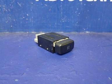 Кнопка включения противотуманных фар Mitsubishi  Airtrek CU2W 4G63T 2004 