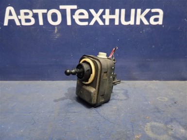 Корректор фар передний левый Nissan Ad VZNY12  HR16DE 2015 