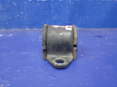 Крепление стабилизатора переднее Toyota Allex NZE121 1NZ-FE 2001