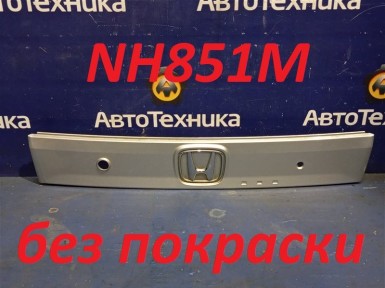 Накладка на дверь багажника задняя Honda  N-wgn JH2 S07A 2015 