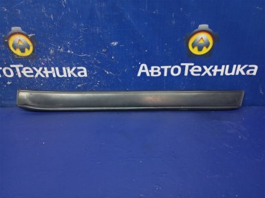 Накладка на дверь задняя нижняя правая Nissan  X-trail NT30 QR20DE 2005 