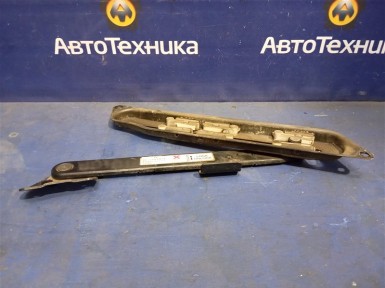 Ограничитель двери задний Mitsubishi Pajero V75W 6G74 2001