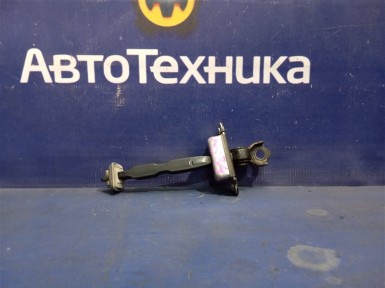 Ограничитель двери передний правый Nissan  Gloria MY34 VQ25DD 2003 