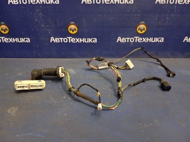 Проводка двери передняя левая Jeep Grand  Cherokee WH EVD 2007 