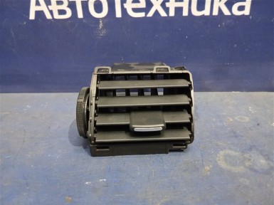 Решетка вентиляционная передняя правая Subaru  Impreza GJ2 FB16 2014 