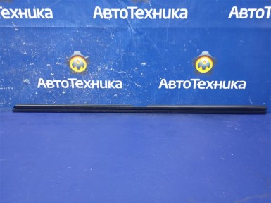 Уплотнитель стекла двери передний левый Mazda  Demio DE3FS ZJ-VE 2009 