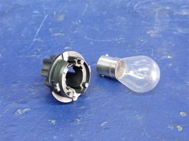 Цоколь лампы задний Mercedes-benz E-class  W210065 M112941/M112E32 1999 