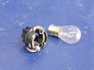 Цоколь лампы задний Mercedes-benz E-class  W210065 M112941/M112E32 1999 