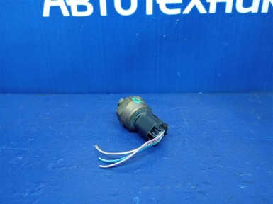 Датчик Mercedes-benz C-class 203035 111951  2001 