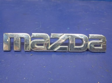 Эмблема задняя Mazda Axela BKEP LFVE 2006