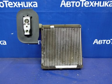 Испаритель кондиционера Nissan Nv200 VM20  HR16DE 2014 