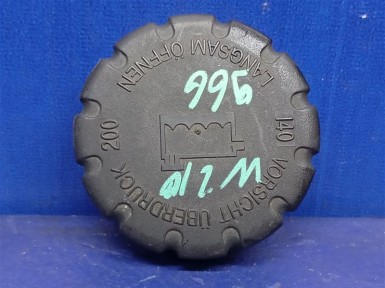 Крышка расширительного бачка Mercedes-benz  E-class W210072 M119.985/M119E42 1997 