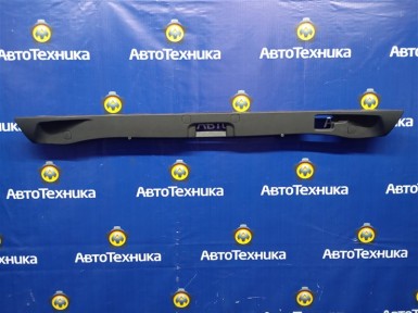 Накладка замка багажника задняя Volvo Xc90  C_95 B6324S 2010 