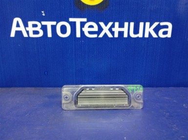 Подсветка номера задняя правая Nissan Cefiro  A33 VQ20DE 1999 