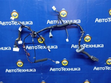 Проводка двери передняя правая Nissan Gloria  MY34 VQ25DD 2001 