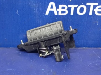 Ручка багажника задняя Mazda Axela BKEP LFVE  2006 