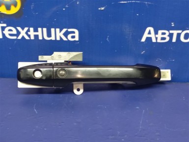 Ручка двери внешняя передняя правая Honda Step Wagon RK1 R20A 2012