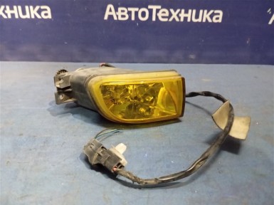 Фара противотуманная передняя правая Mitsubishi Airtrek CU2W 4G63 2002