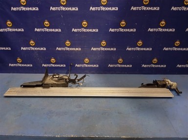 Подножка задняя левая Nissan Serena GC27  MR20DD 2016 