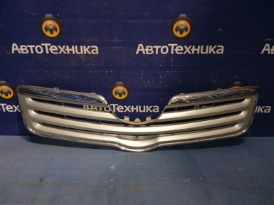 Решетка радиатора Toyota Avensis AZT251W  2AZ-FSE 2008 