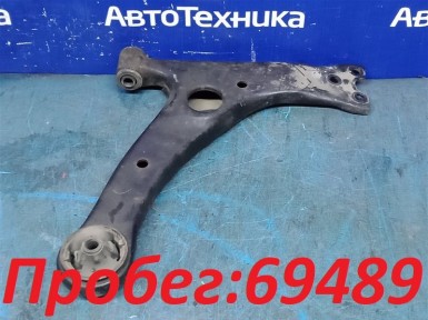 Рычаг поперечный передний правый Toyota Premio ZZT240 1ZZ-FE 2002