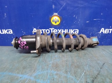 Стойка подвески задняя правая Toyota Avensis  AZT251W 2AZ-FSE 2008 