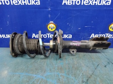 Стойка подвески передняя правая Toyota Corolla  Spacio ZZE122N 1ZZ-FE 2002 