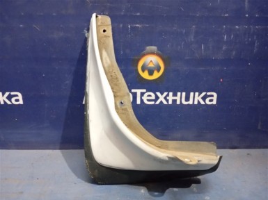 Брызговик задний левый Nissan Sunny FB14  GA15DE 1998 