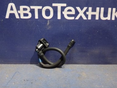 Форсунка омывателя задняя Toyota Vitz KSP130  1KR-FE 2012 