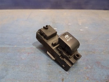 Кнопка стеклоподъёмника передняя левая Subaru  Levorg VM4 FB16E 2014 