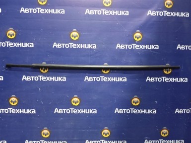 Молдинг стекла передний левый Nissan Note HE12 HR12DE 2019