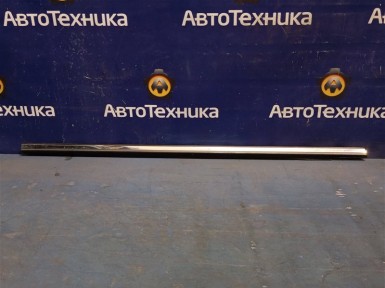 Молдинг стекла передний правый Nissan Sunny  FB14 GA15DE 1998 