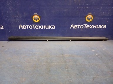 Молдинг стекла передний правый Subaru Legacy  Lancaster BH9 EJ254 2000 