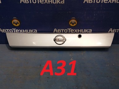 Накладка на дверь багажника задняя Nissan Dayz Roox B21A 3B20 2015