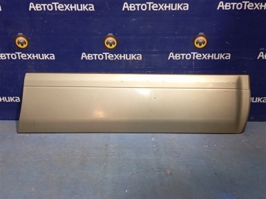 Накладка на дверь передняя правая Subaru  Legacy Lancaster BH9 EJ254 2000 