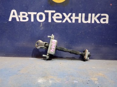 Ограничитель двери передний левый Subaru  Levorg VM4 FB16E 2014 