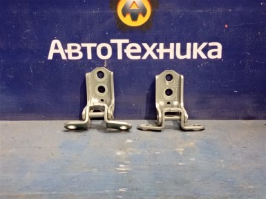 Петля двери передняя левая Nissan Note HE12  HR12DE 2019 