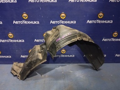 Подкрылок передний левый Toyota Vitz SCP13  2SZ-FE 2003 